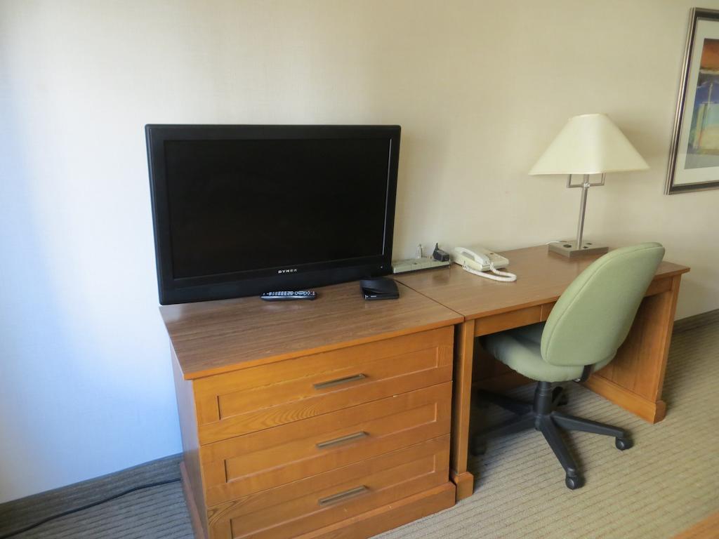 Oceanside Hotel バンクーバー 部屋 写真
