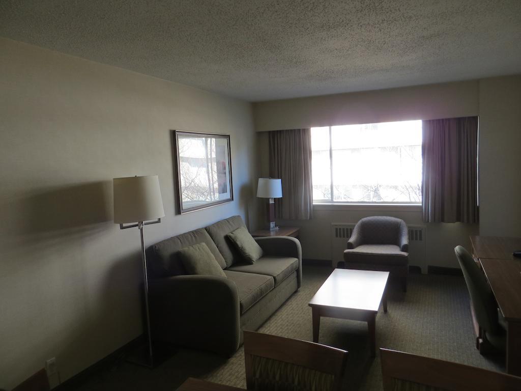 Oceanside Hotel バンクーバー エクステリア 写真